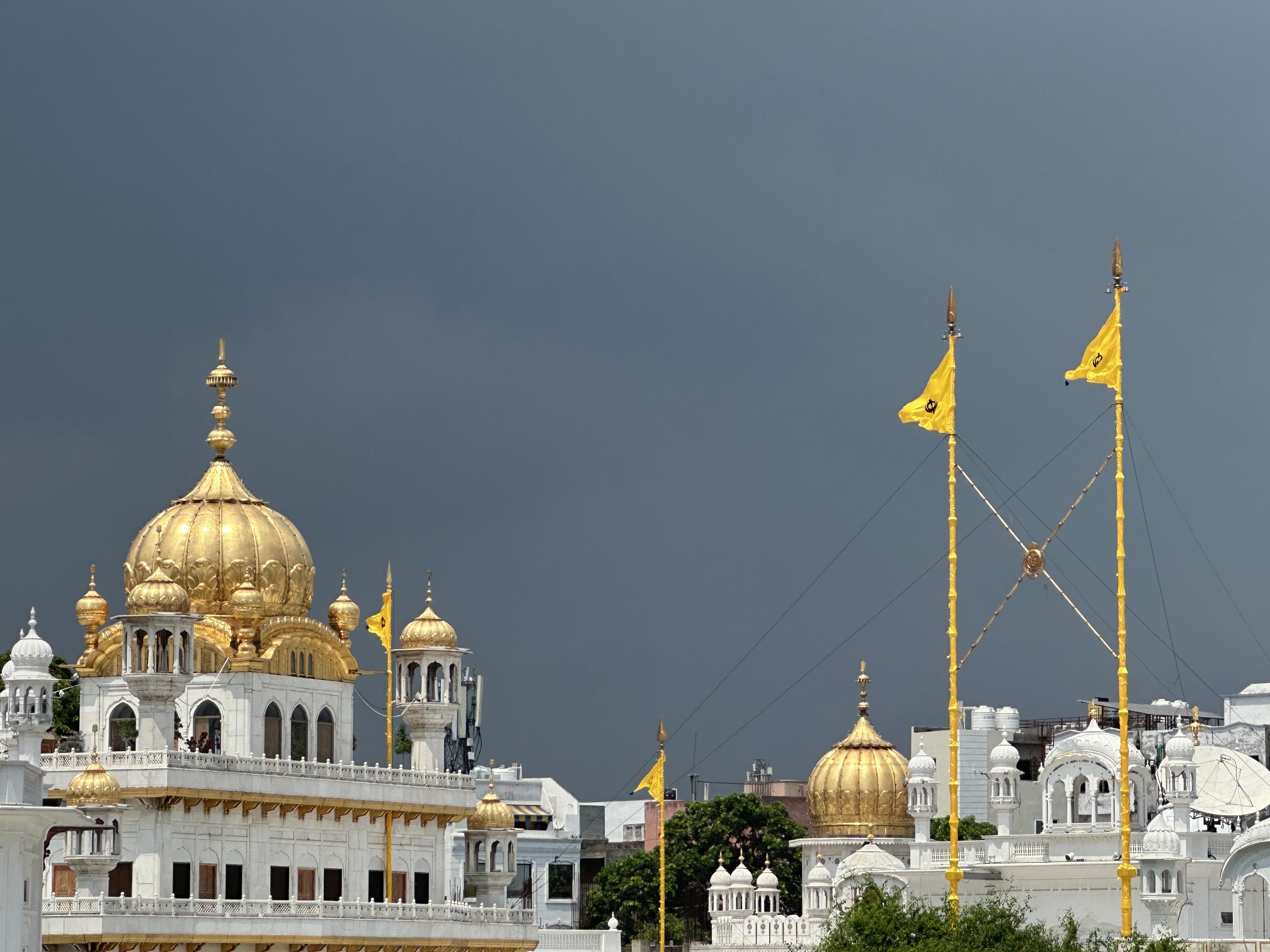 akal-takht-amritsar